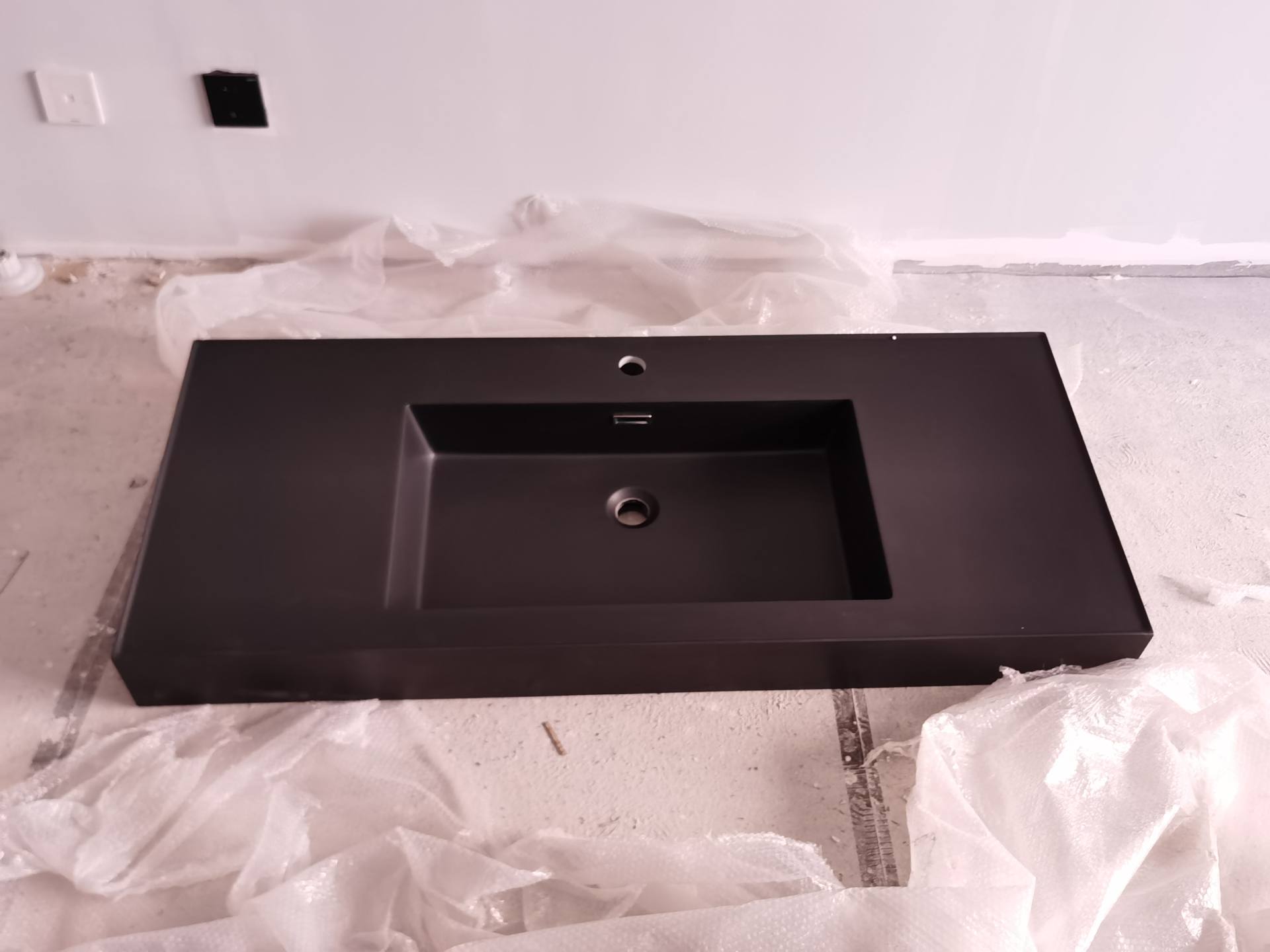 网购浴室柜靠谱不？新家装修实测，还不赖