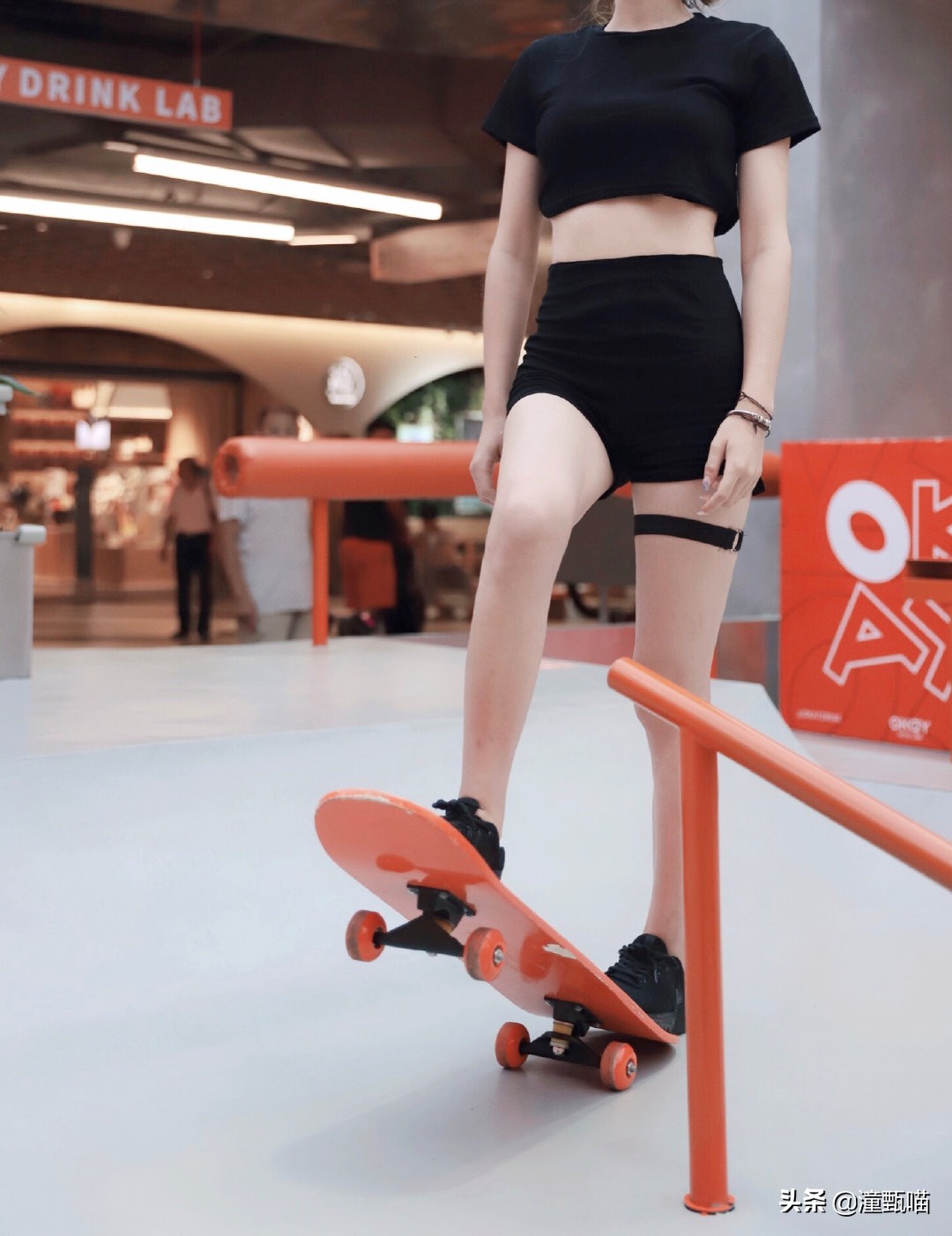 不会玩滑板但爱街头范,爱奶茶又想玩不一样花样,来这统统满足你