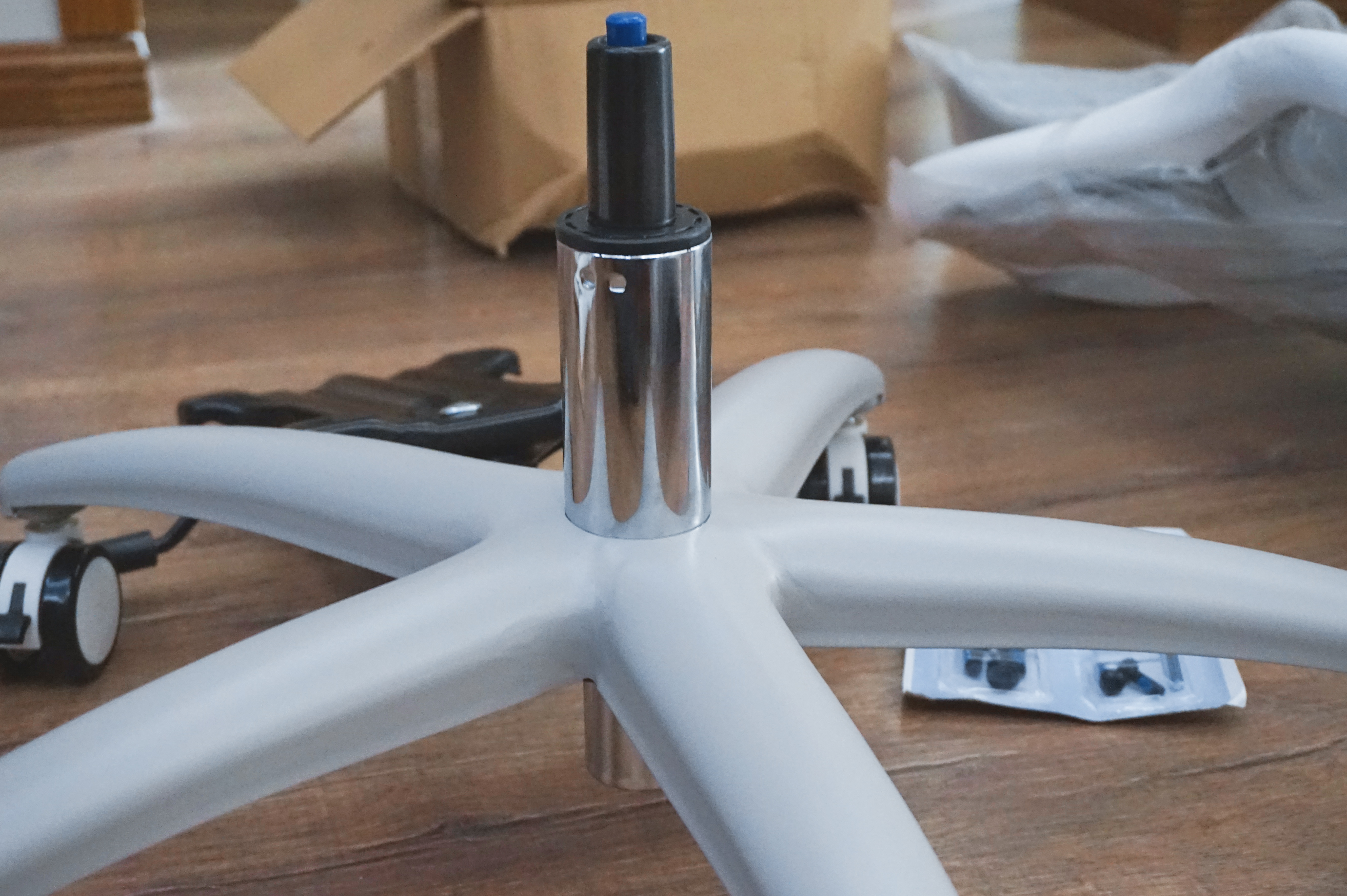 一千元可以从小用到大的人体工学椅，达宝利S10开箱体验