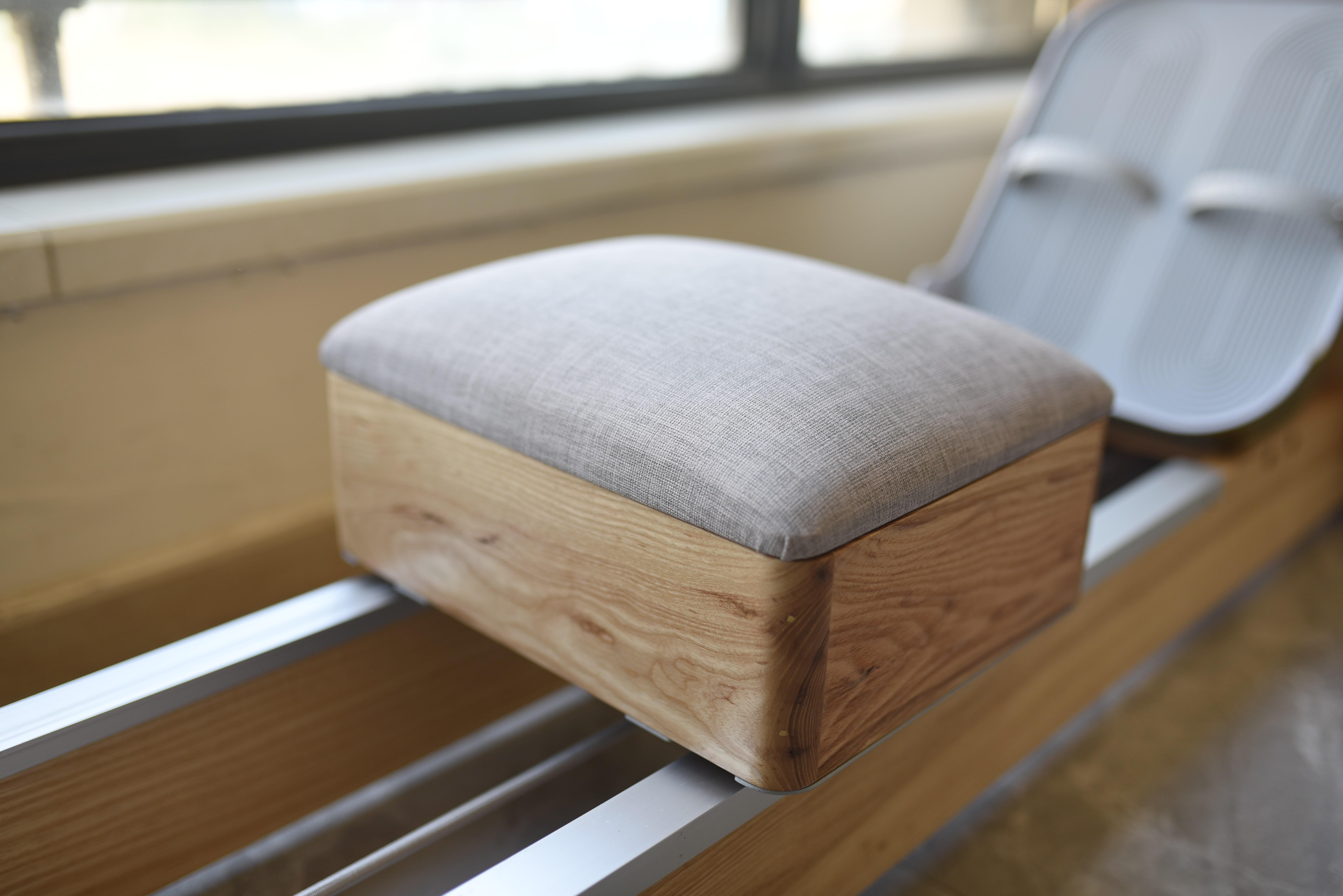 磁控划船机和水阻划船机哪种好,液压划船机和水桶划船机