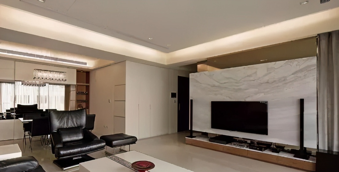 140平方米户型做什么电视墙好看,电视墙与入户门斜对面户型设计