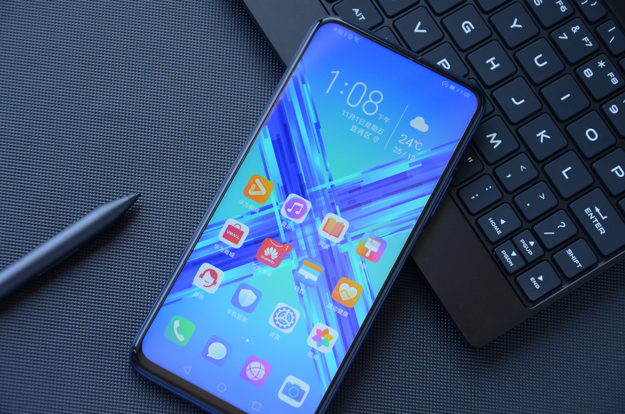 iphone8和荣耀30s哪个性能好,荣耀20s和苹果8p对比