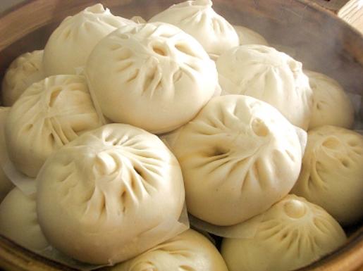 蒸包子和面要加酵母吗,蒸包子如何和面发得更快