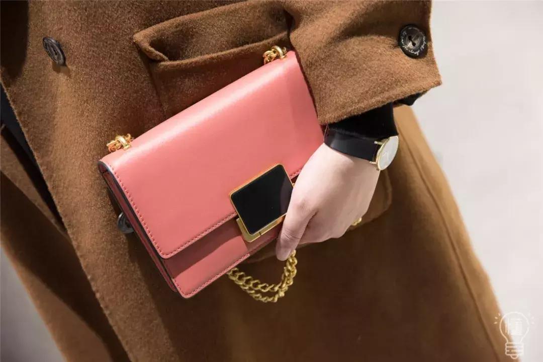 一口气开了三家火锅,一口气连开六家店