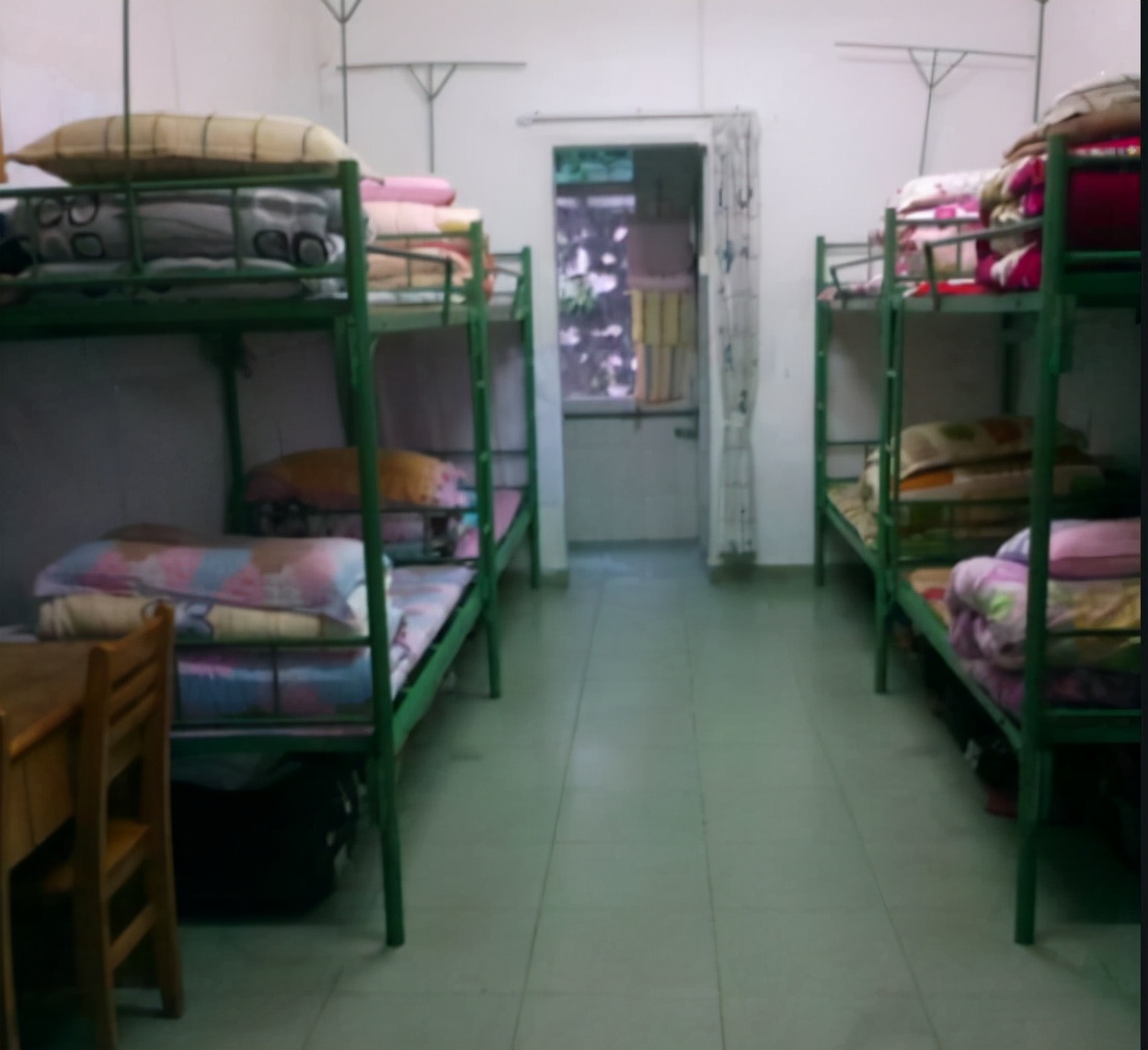 大学十大最好宿舍与最差宿舍,最好学校宿舍vs最差学校宿舍