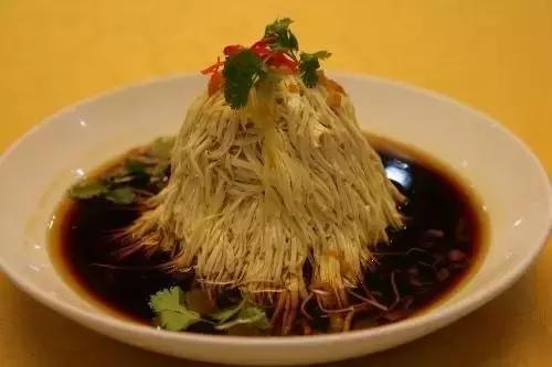 你以为的广东人喝早茶,是不是只有广东人吃早茶