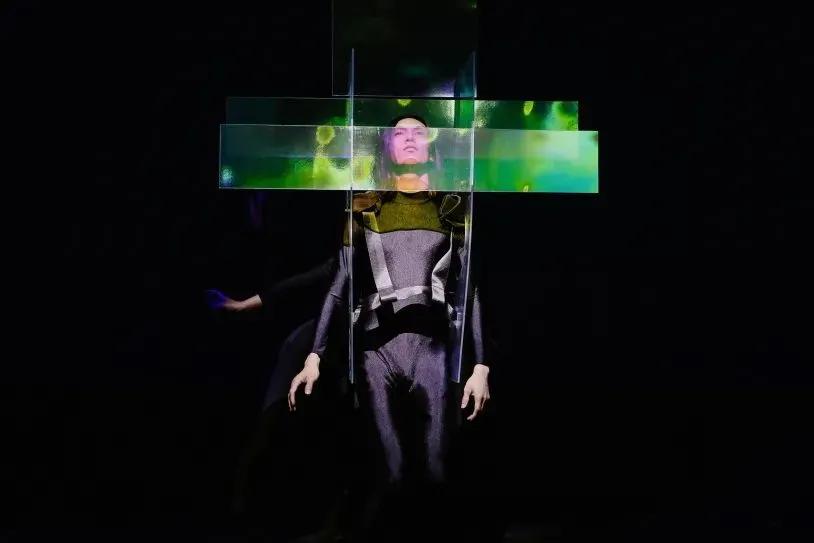 建筑材料水玻璃,建筑材料中的软玻璃