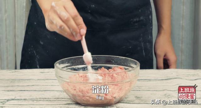 肉丸怎样做才外酥里嫩,肉丸怎样做嫩滑不柴