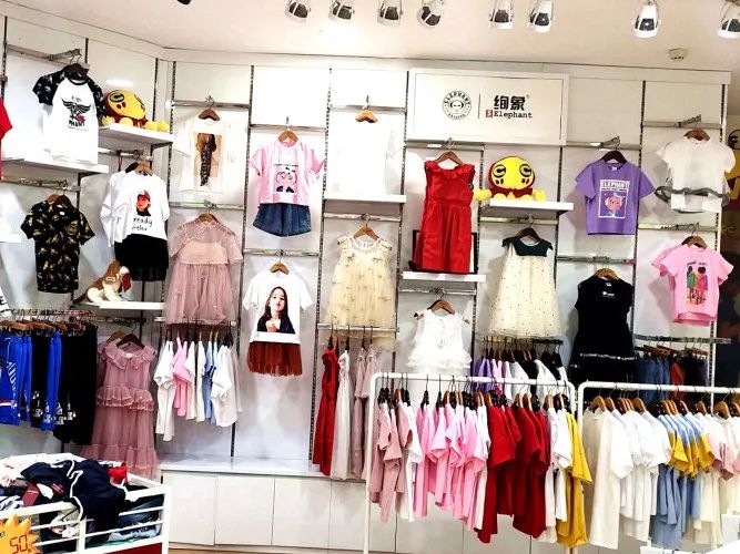 鍏竴鐧捐揣澶фゼ鏄ユ,鍏竴鐧捐揣澶фゼ搴楀簡