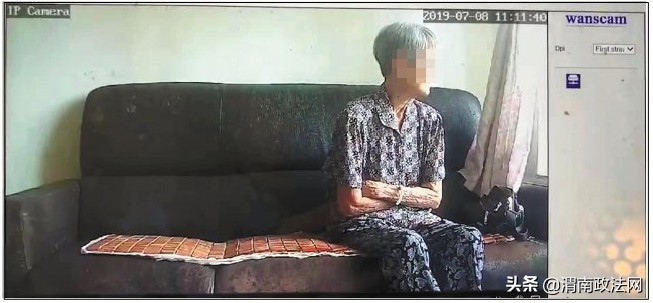 288元可买20个*拍偷**机位摄像头路由器正在监视你