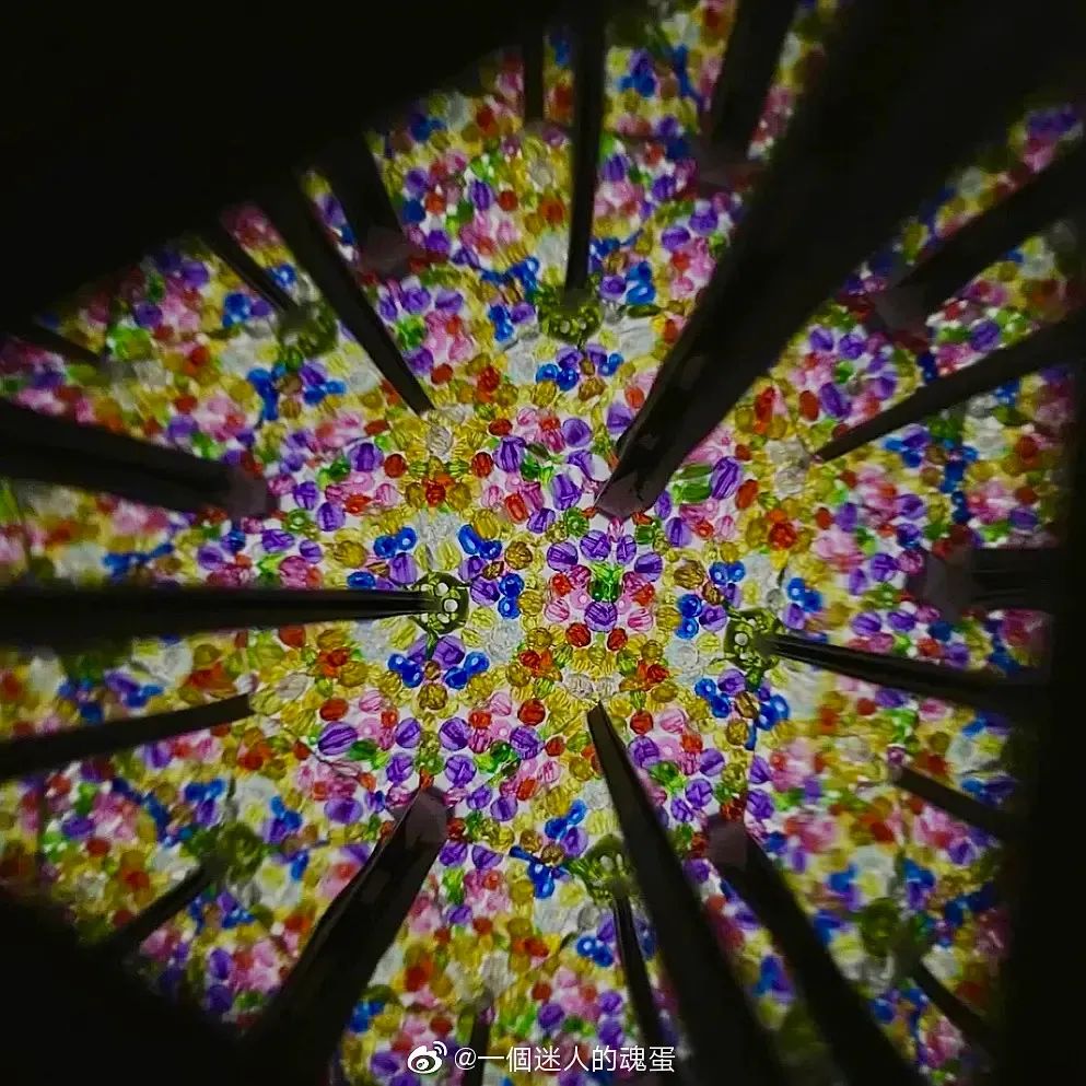 太奢侈了！LV、迪奥、爱马仕的月饼，美到不忍心吃