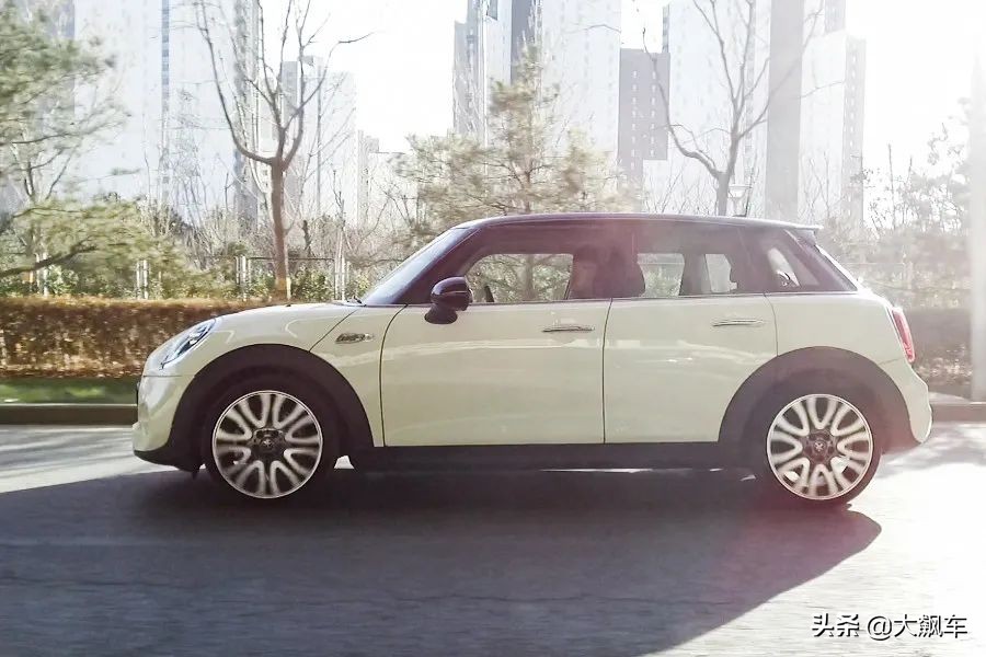 既颠又吵还不舒服,不知道你的MINI梦破了没?