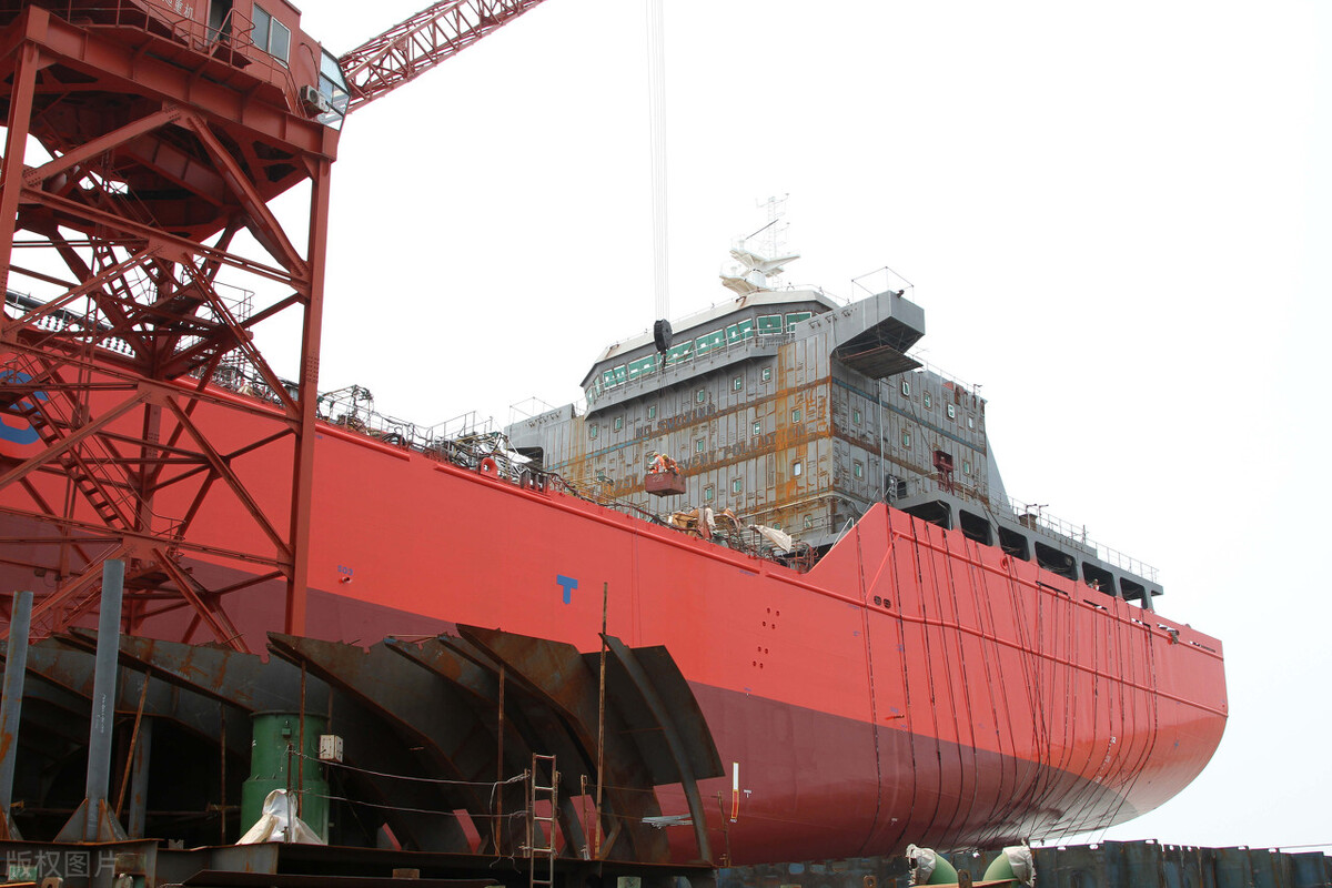 万吨巨轮是如何下水的,万吨巨轮下水注意什么
