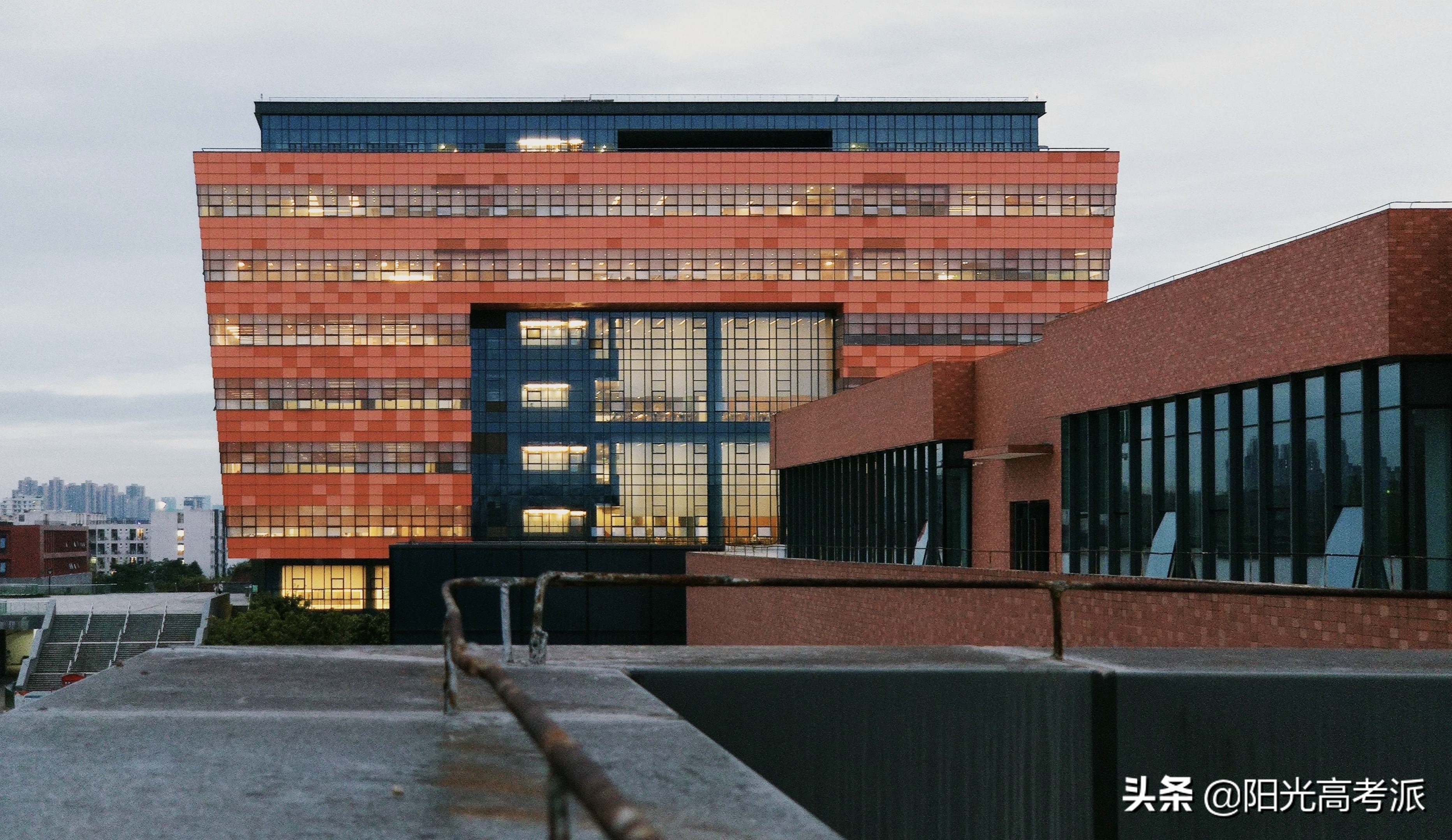 成都大学值得去吗,成都大学靠谱吗