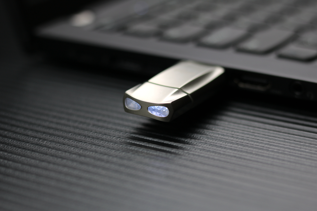 aigo固态u393评测,aigo固态u盘u395评测