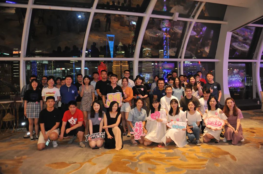 身边的人个个都优秀,身边的中大奖的人