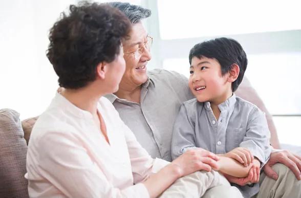 同居式养老有哪些,什么是同居式养老你怎么看待