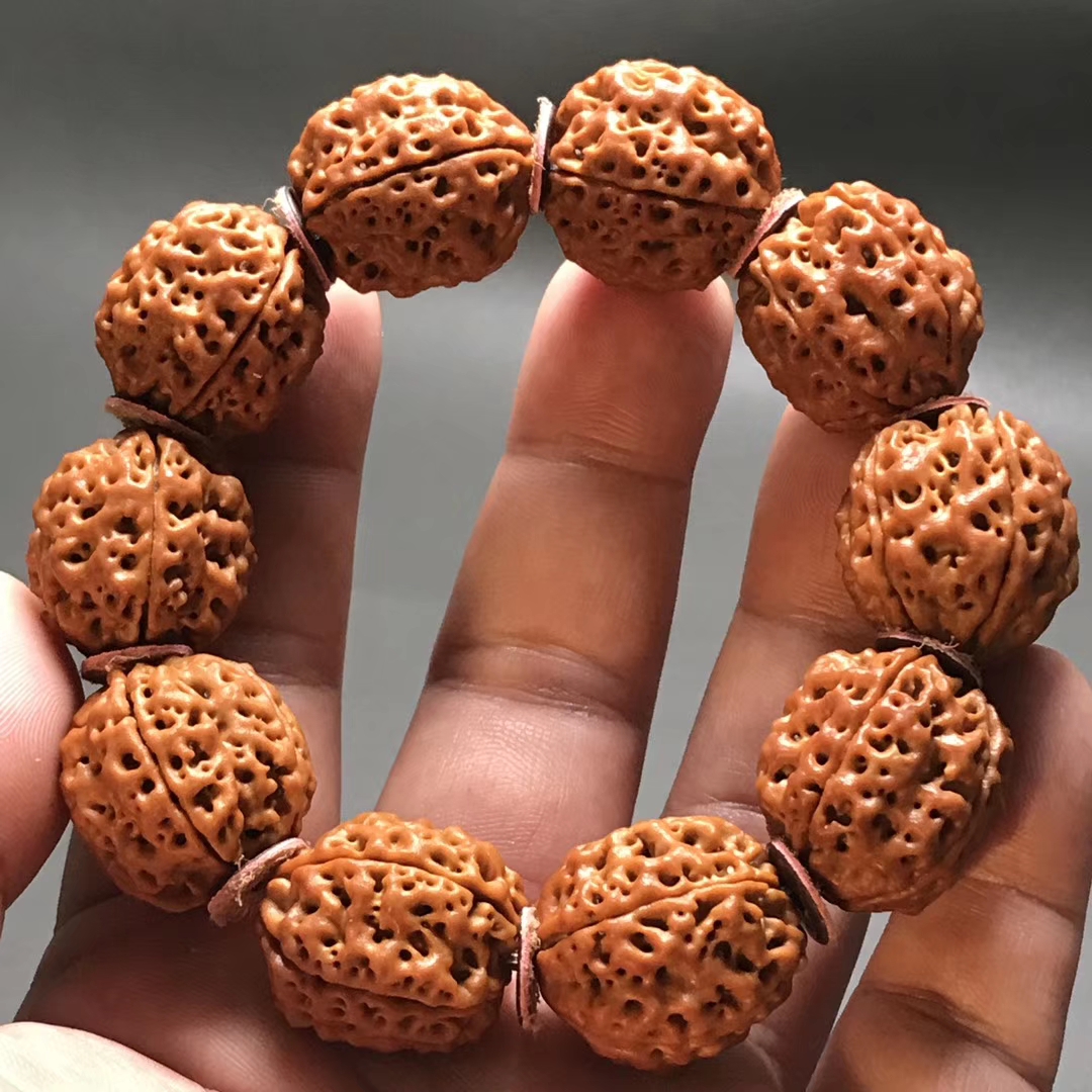 金刚菩提断齿对身体有影响吗,盘玩金刚相互碰撞会不会断齿