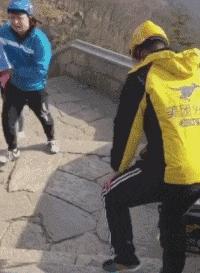 “你太低估了我的脚气，不知道还有没有救？”年轻总要付出代价