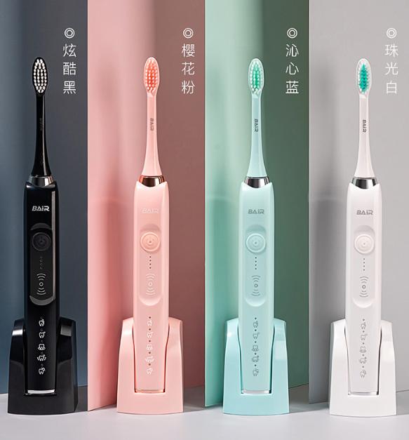 长期刷牙牙龈出血,为什么拿电动牙刷刷牙老牙龈出血