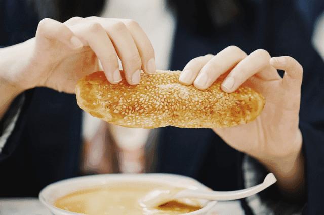 创历史！徐州凉皮开到悉尼！健身私教烹制的美味，还有变态辣……