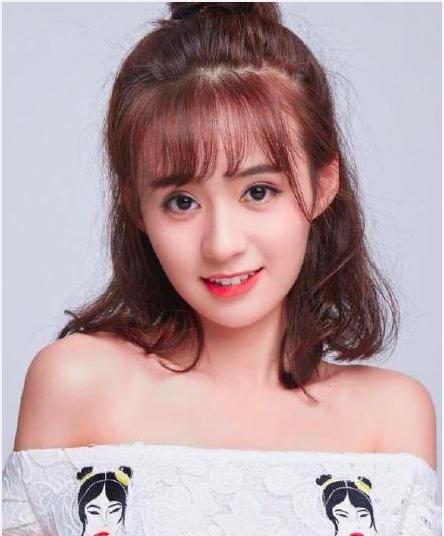 吴倩李一桐民族造型,景甜徐璐李一桐吴倩