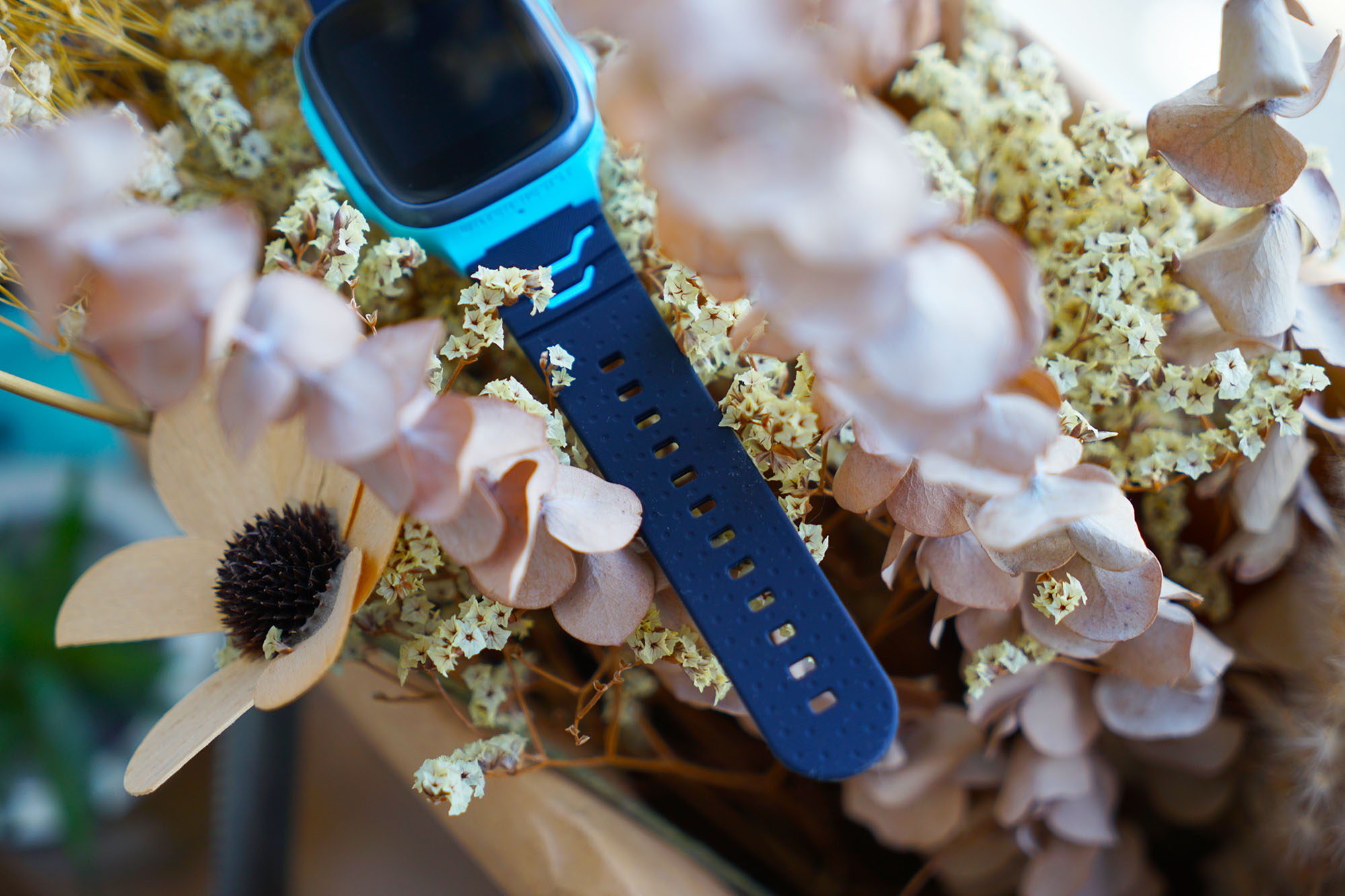 安全通讯仅是基础,趣味学习才是亮点:360儿童手表P1评测