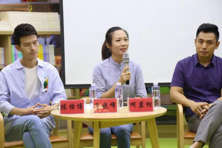 新闻联播新主播宝晓峰简历,宝晓峰内蒙古