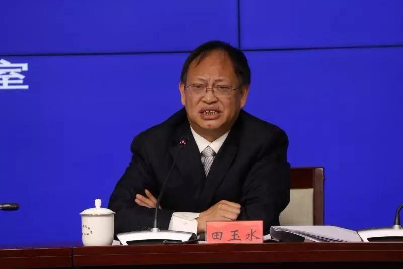 痛心河北一辅警突发疾病因公殉职,河北一副局长因公殉职