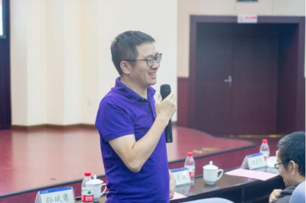 浙江大学数学系培养院士,浙江大学数学科学院最年轻院士