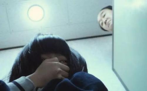 日本性心理障碍医疗中心：在性侵案件中，比起对受害者的心理援助，对施害者的心理治疗更为重要