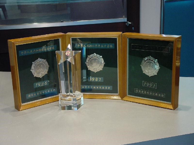 质量为什么产生引力,海信集团产品质量怎么样