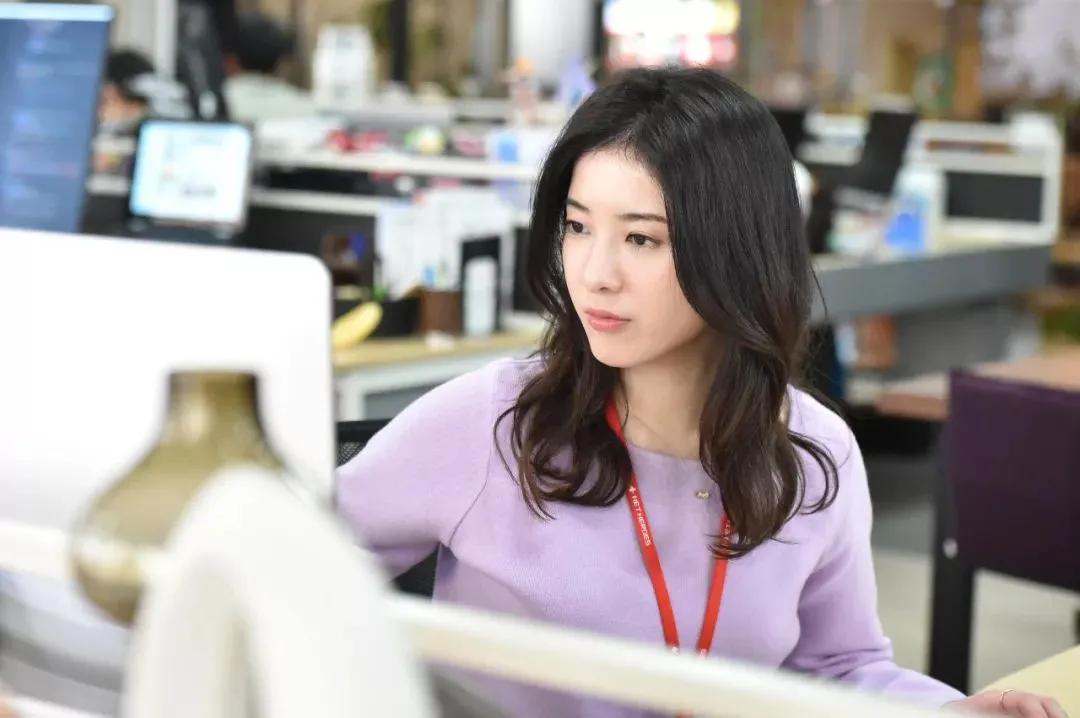 为什么你那么优秀身边却没人呢,为什么你这么优秀却依然单身