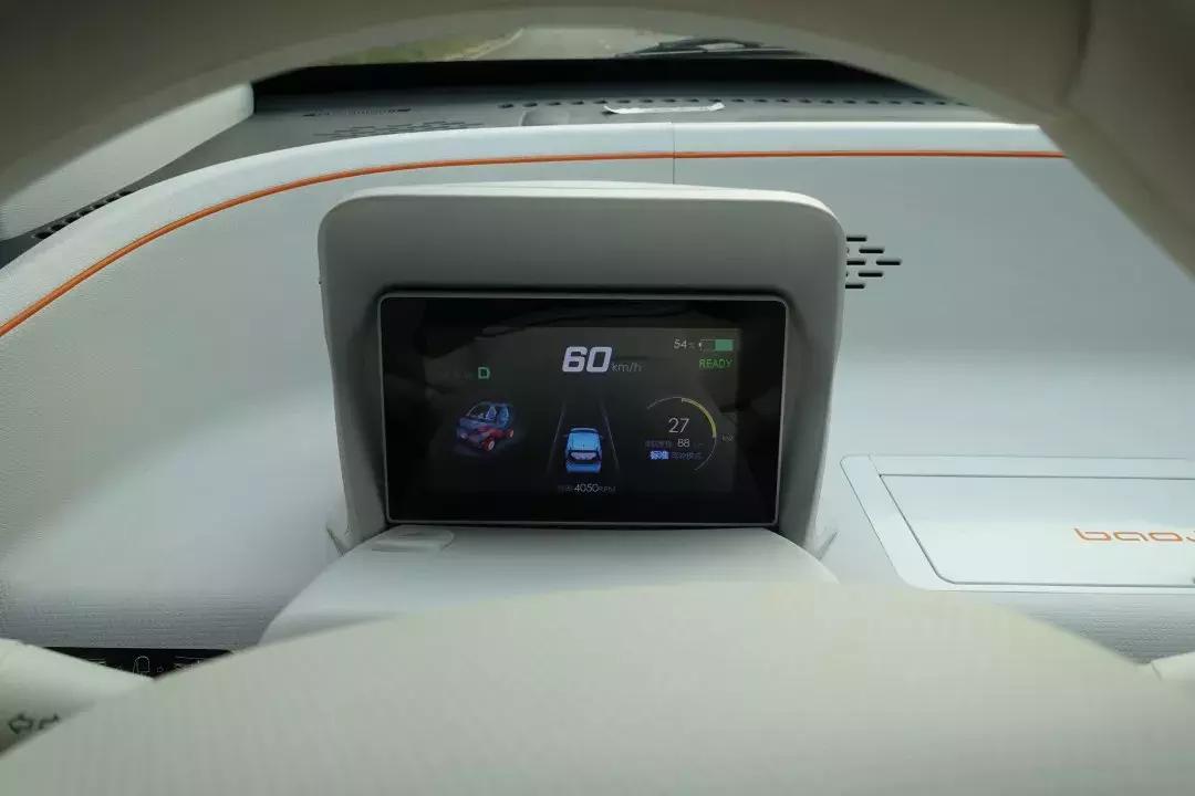 宝骏e100电动车试驾,贵阳宝骏e100试驾