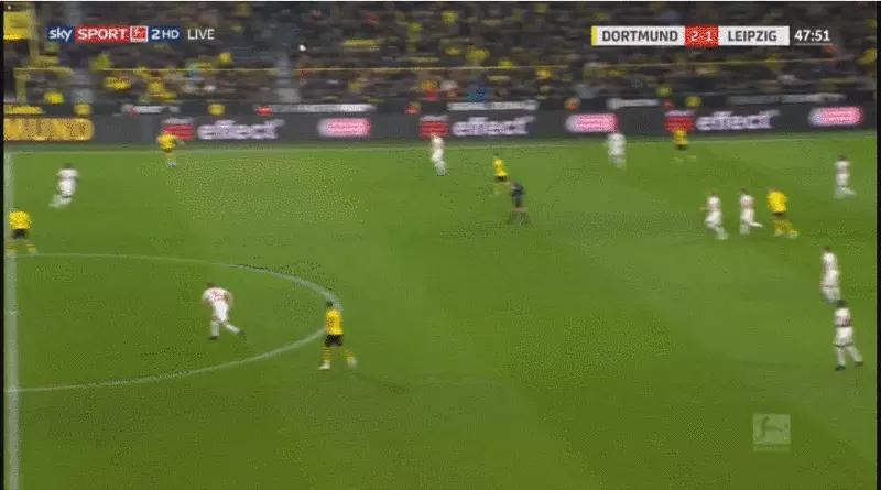 乌帕梅卡诺世界杯,中卫乌帕梅卡诺最新消息