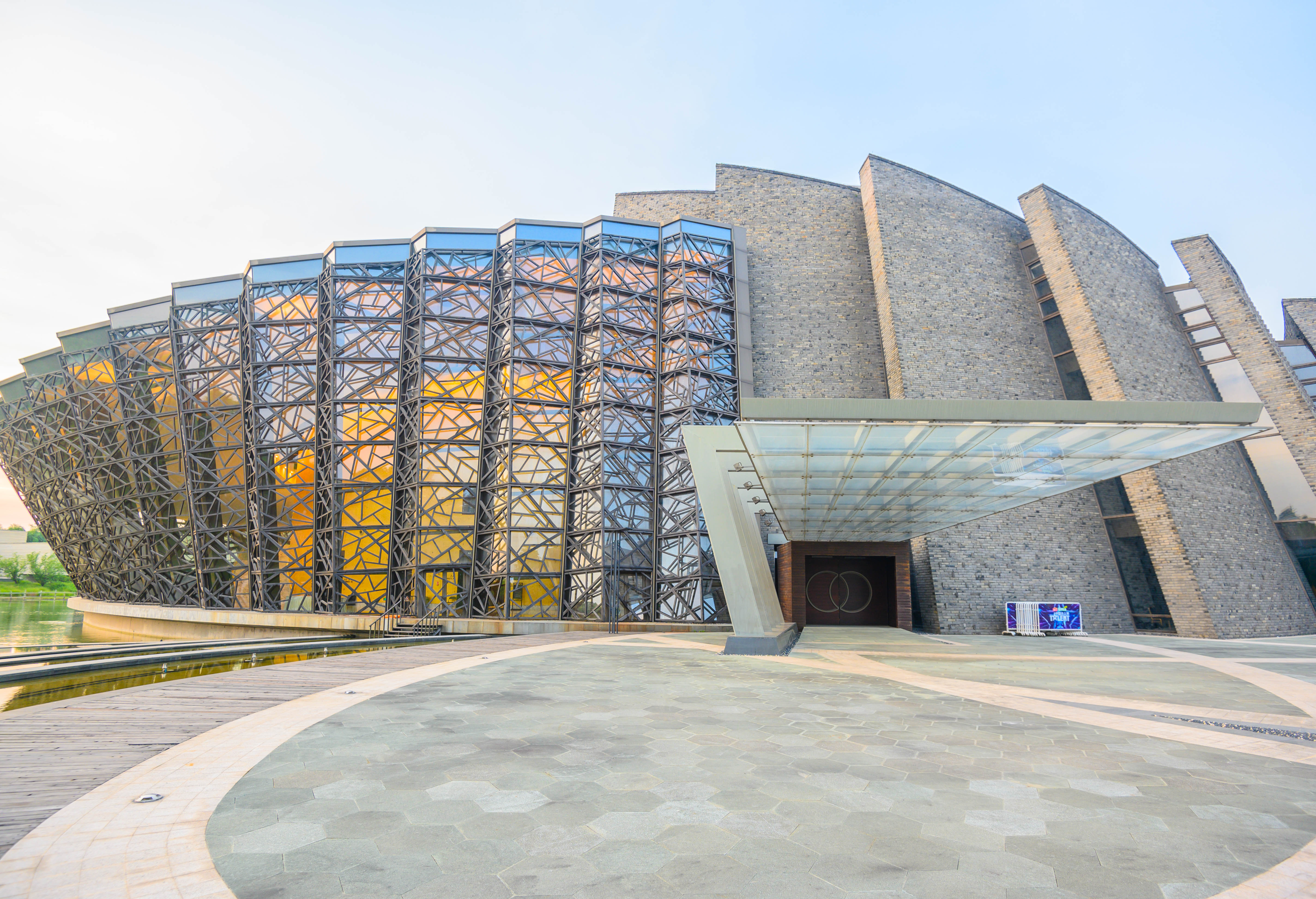 知道乌村吗，孩子来了就不愿离开，住乌村去西栅可以省150元