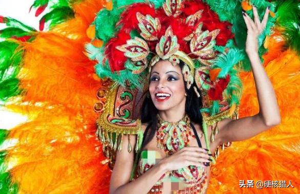 巴西狂欢节热情奔放,巴西全民狂欢节