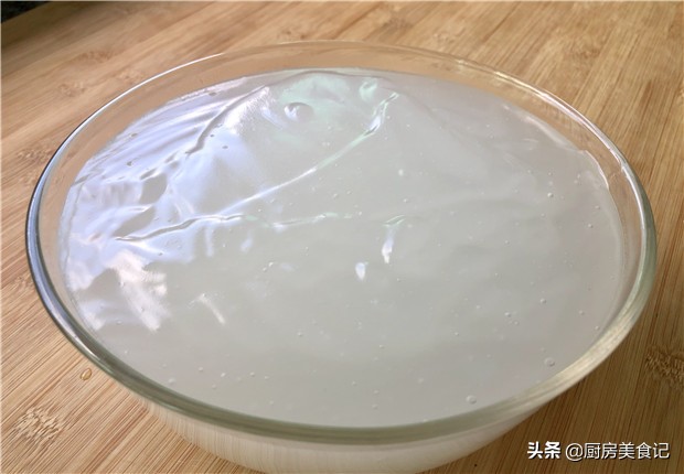 凉粉怎么做柔软劲道不容易断,怎么在家做最劲道的凉粉呢