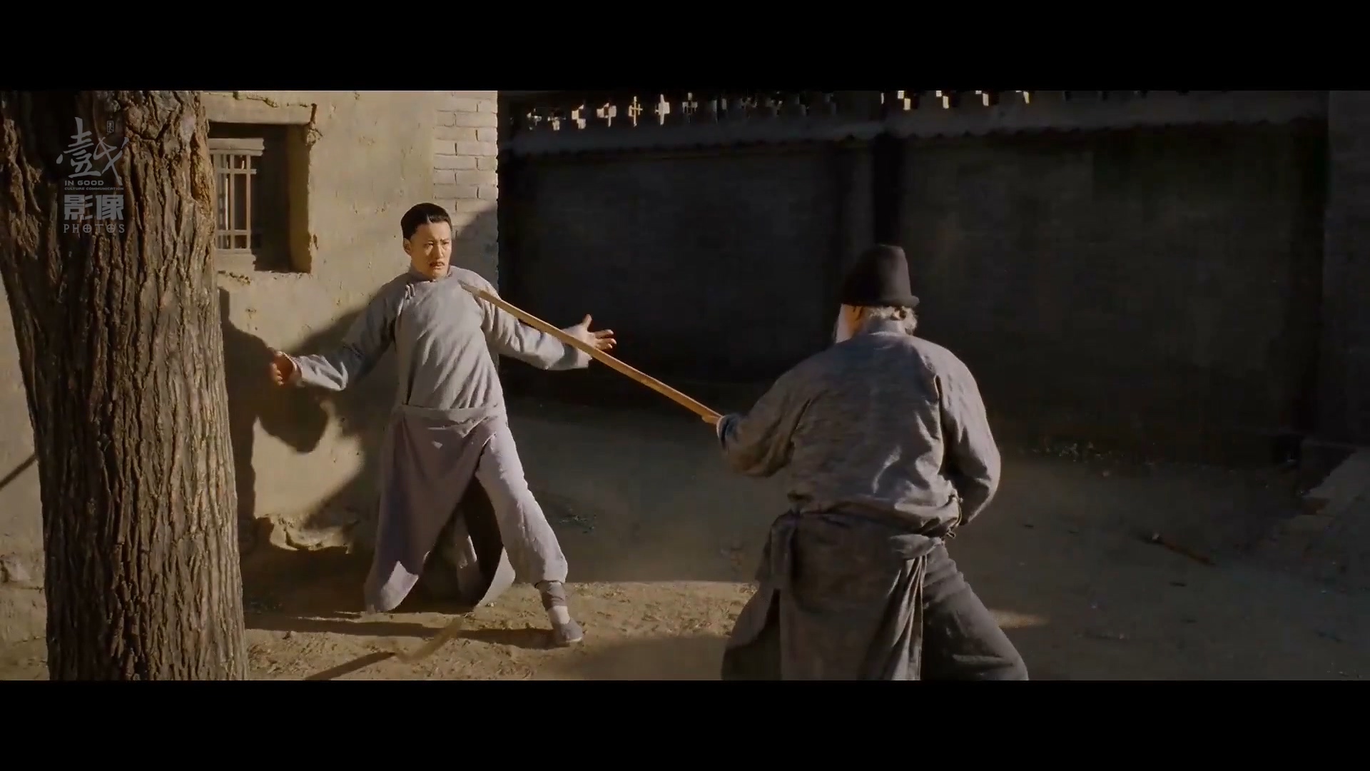 少年目睹姐姐被*暴强**深度抑郁，成为绝世高手却终究敌不过时代