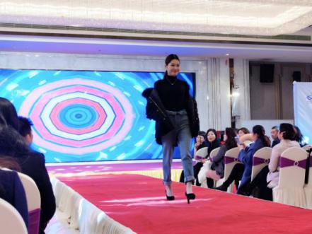 共享美衣:服装界“华为”登陆襄阳,云上衣橱走进万家