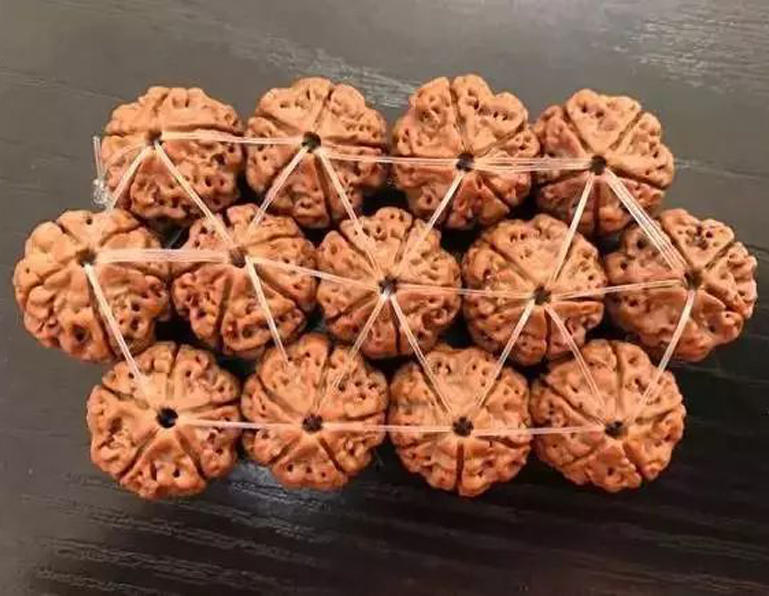 108金刚菩提子头尾刷法,金刚菩提108颗头尾怎么打底