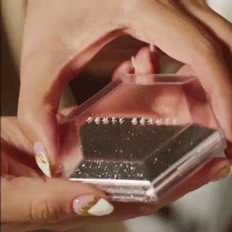 没进中国还能这么火?这些歪果网红牌到底什么来头!