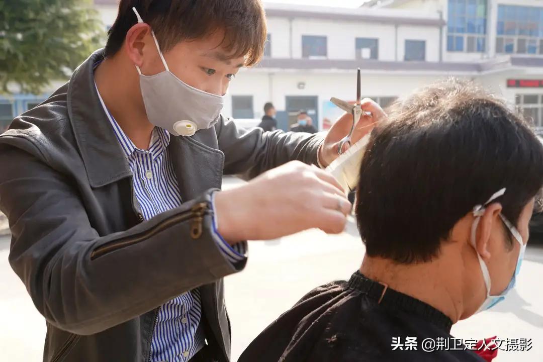 理发奇遇记大头儿子,理发奇遇记搞笑