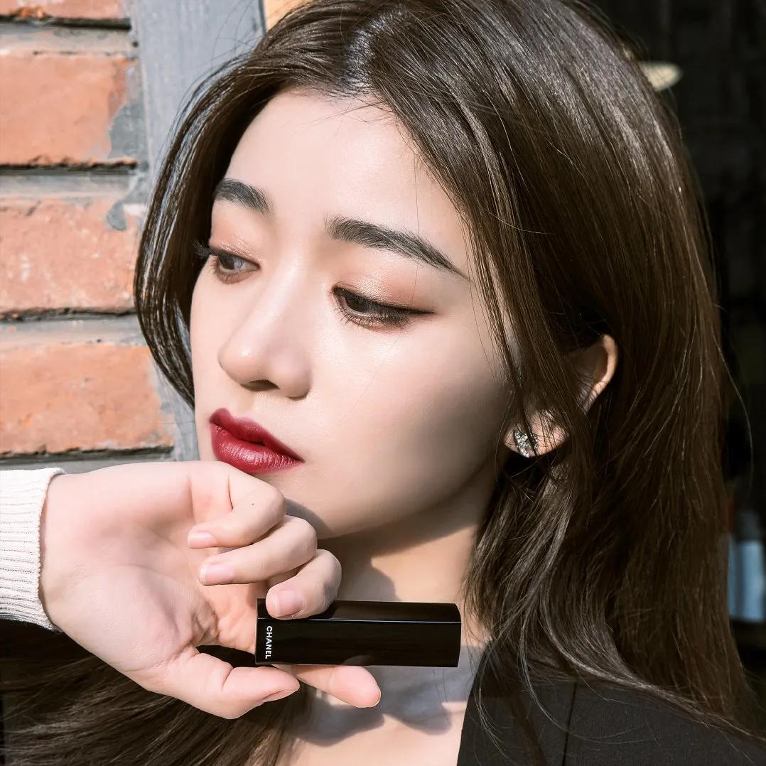 为什么大家都喜欢买香奈儿,香奈儿带给你的感触