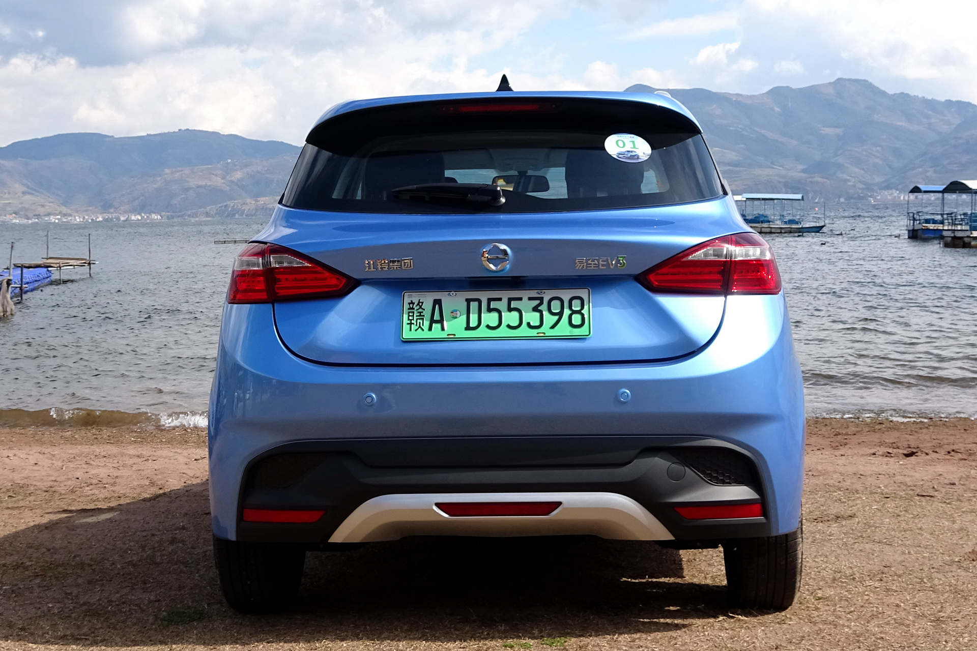 江铃易至ev32021款小雷达悦跑型,纯电动a00级车型江铃易至ev3