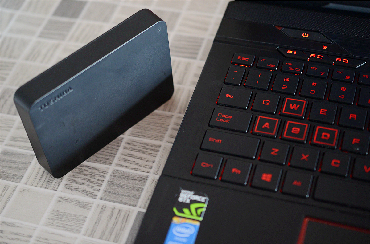 4TB超大容量+便携实用的移动硬盘-东芝A3移动硬盘体验