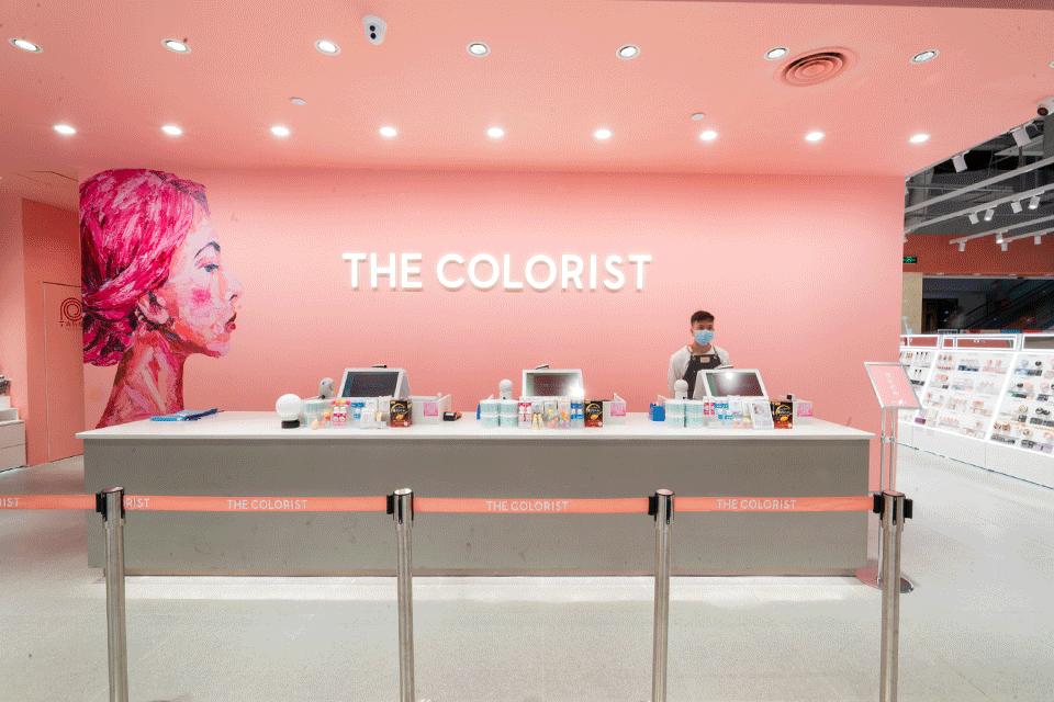 调色师美妆集合店风格定位,调色师美妆店设计