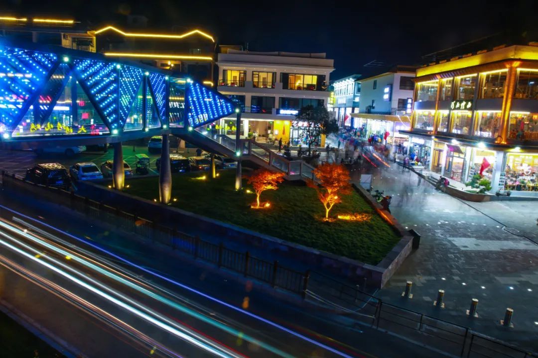 云台山夜经济景观,云台山风景区今日最新视频