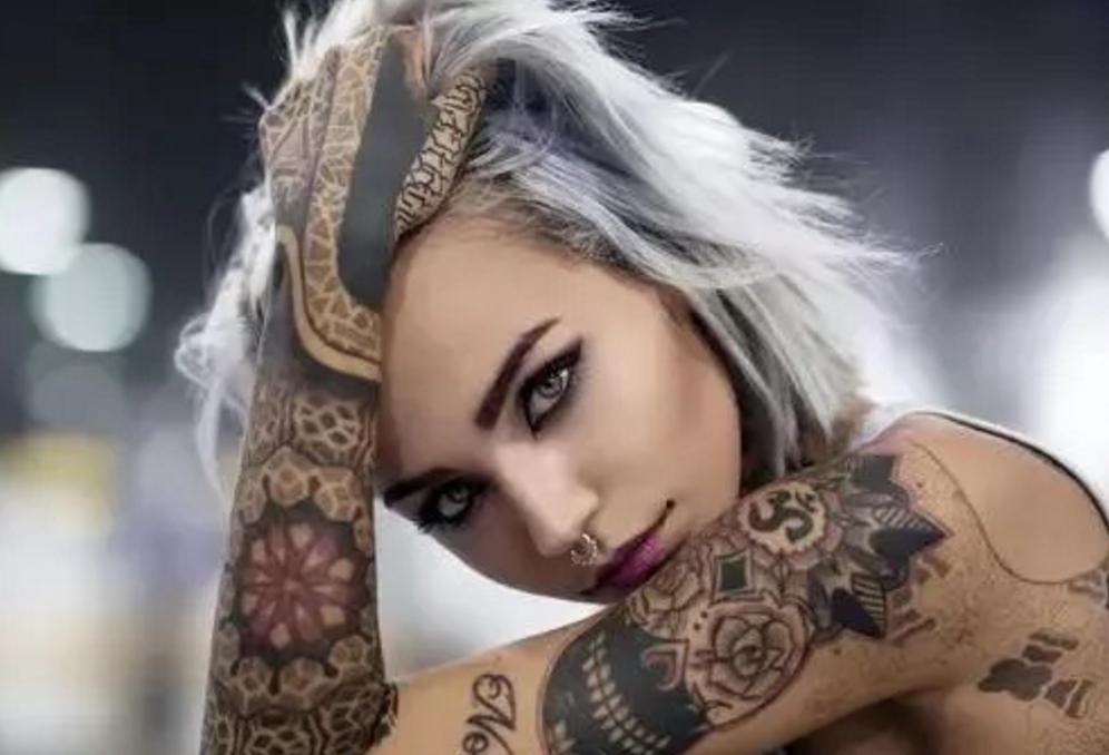 成都女孩纹身,成都纹身女孩有多少