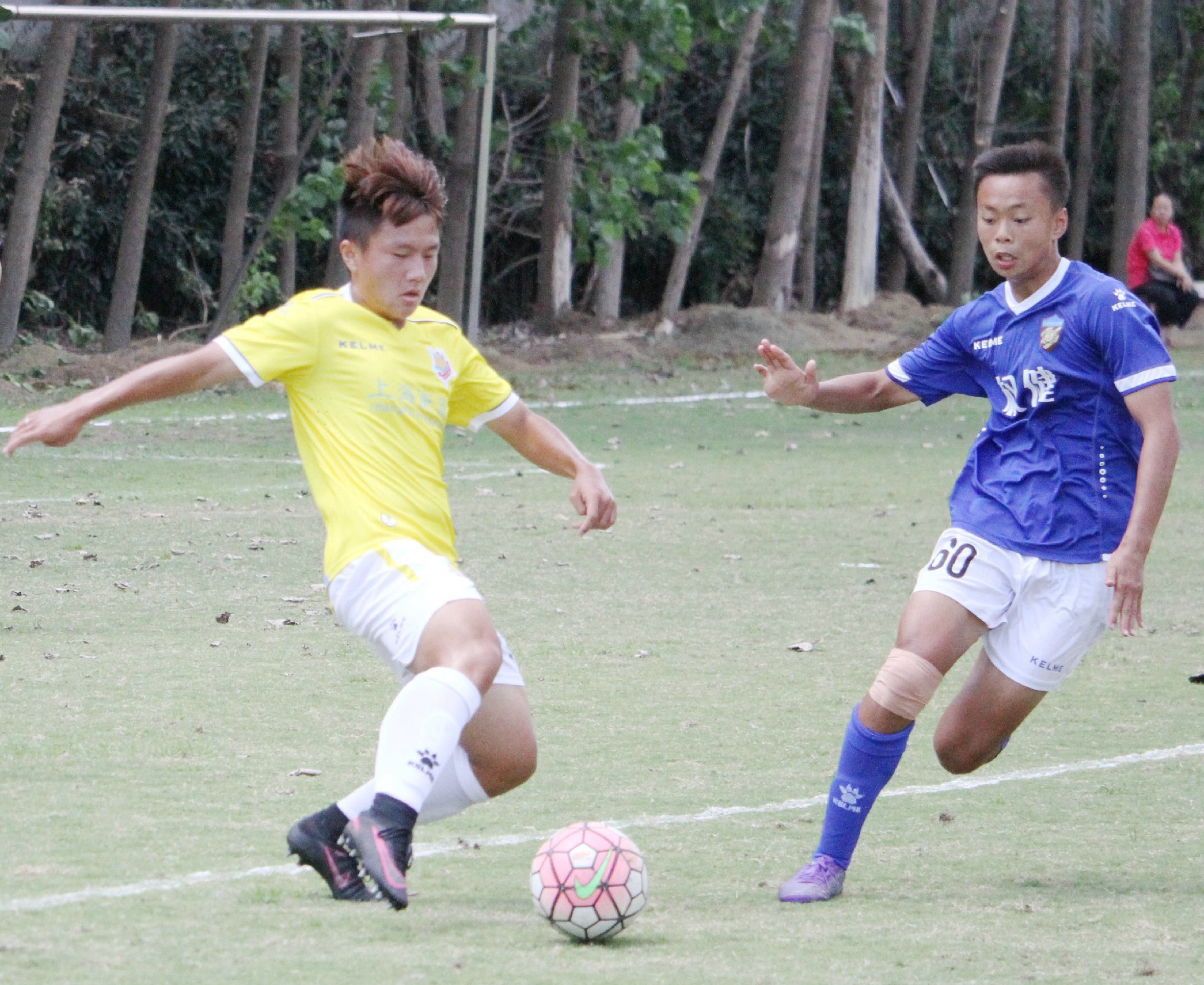 上海申鑫解散后球员去向,申鑫解散视频完整版